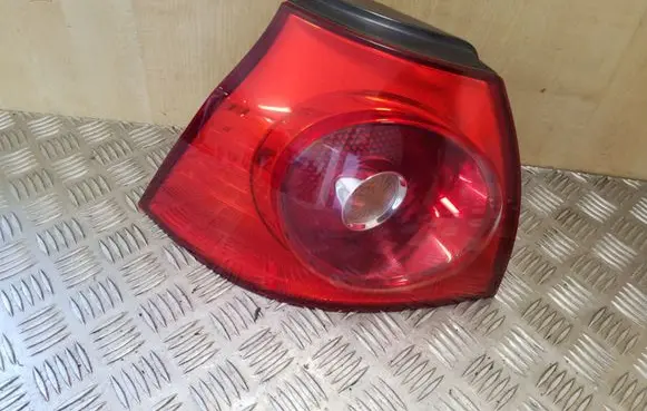 Volkswagen Golf V Rear/tail lights 1K6945111C 1K6945095J 4VFX13405AA