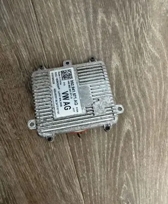 Volkswagen ID. Buzz Headlight ballast module Xenon 992941571AG