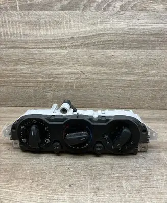 Ford Focus Climate control unit 3M5T19980AD 69607320