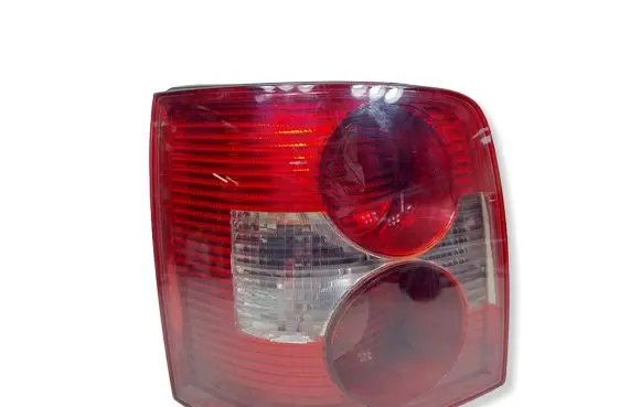 Volkswagen PASSAT B5.5 Rear/tail lights 151896KASACJA 151896