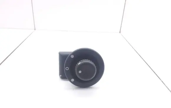 Renault Master III Wing mirror switch 255704649R A3239