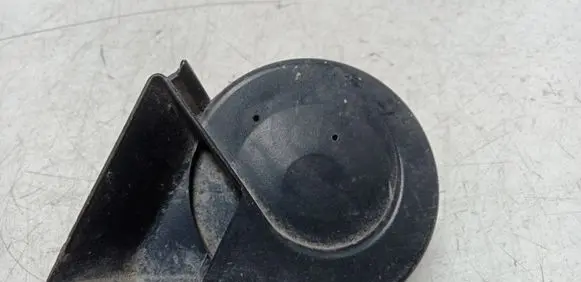 Mercedes-Benz A W168 Horn signal E1000233