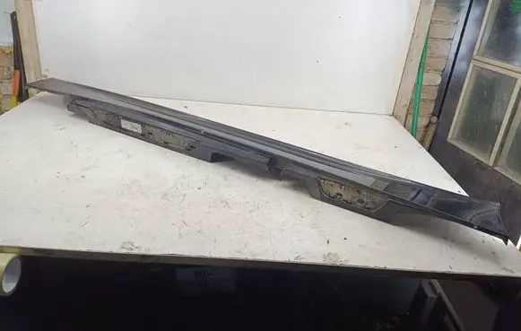BMW 1 E81 E87 Sill 871101039
