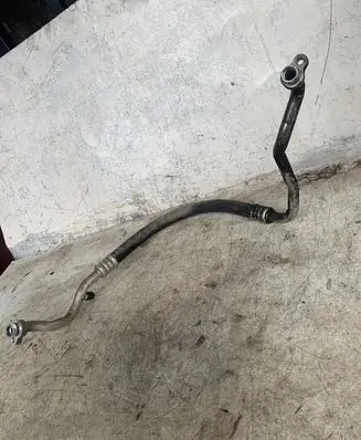 Nissan Quest Air conditioning (A/C) pipe/hose