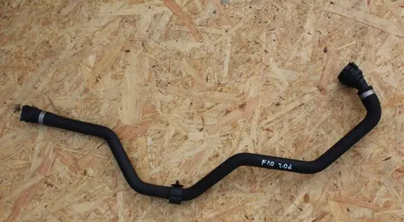 BMW 5 F10 F11 Engine coolant pipe/hose 7809819