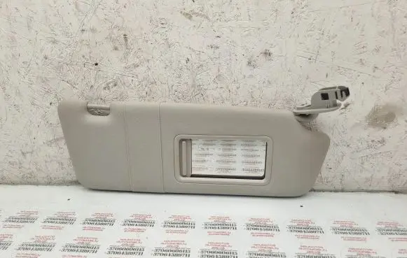 Seat Exeo (3R) Sun visor 8E0857552