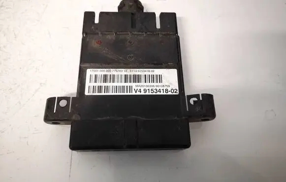 BMW 5 GT F07 Coolant fan relay 915341802 6114915341802