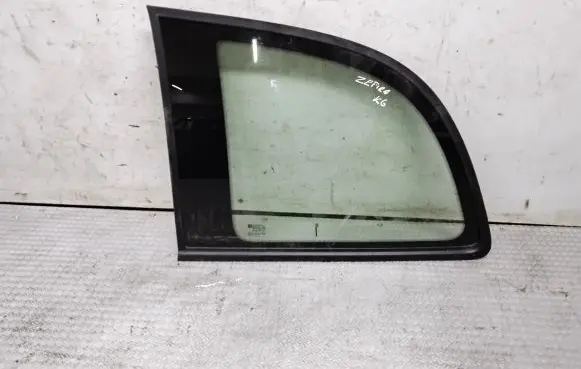 Opel Zafira A Rear side window