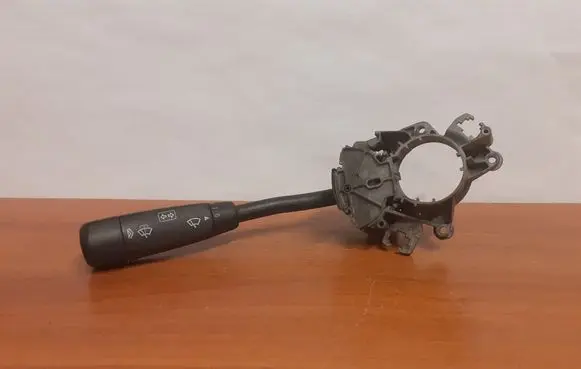 Mercedes-Benz E W210 Indicator stalk 01401400 2085450010