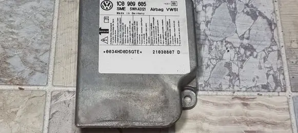 Volkswagen Sharan Airbag control unit/module 1C0909605 5WK43121