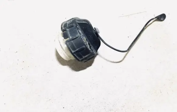 Mitsubishi Outlander Fuel tank filler cap 