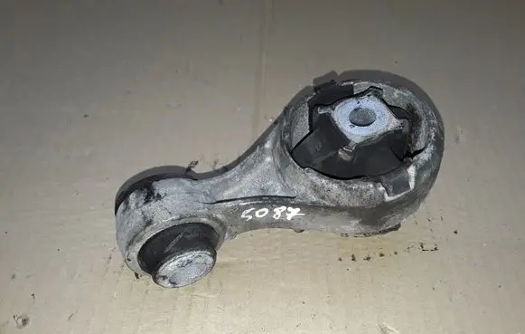 Nissan X-Trail T31 Engine mount bracket 11350JD000