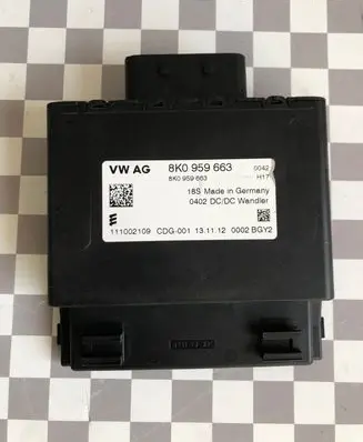Audi A4 S4 B8 8K Voltage converter/converter module 8K0959663
