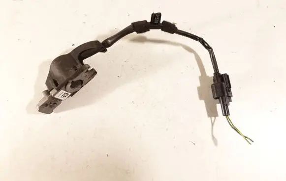 Volvo V40 Airbag deployment crash/impact sensor 31305432