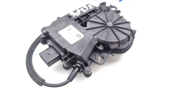 Jaguar I-Pace Tailgate/trunk/boot lock/catch/latch J9D3-404C10-AA C90975-102