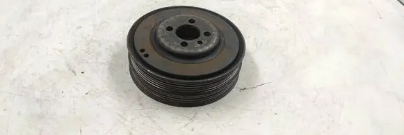 Volkswagen PASSAT B5 Crankshaft pulley 058105251