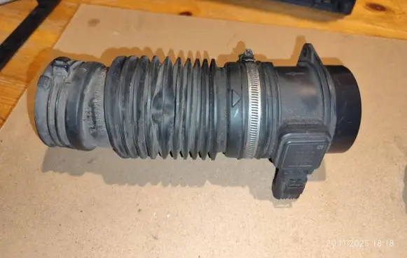 Peugeot 407 Mass air flow meter 9645948980 5WK97002 9647549880