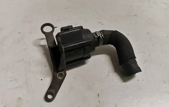 Audi A5 8T 8F Electric auxiliary coolant/water pump 059121004F