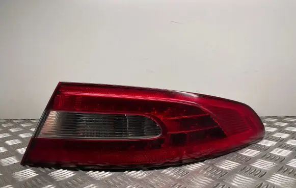 Jaguar XF X250 Rear/tail lights 8X2313404BD