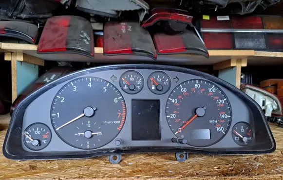 Audi A6 S6 C5 4B Speedometer (instrument cluster) 4B0919930Q 110008890021