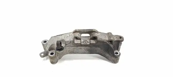 Citroen C4 II Picasso Engine mounting bracket 9674960380