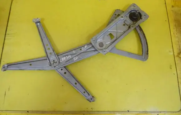 Opel Corsa B Front door manual window regulator 