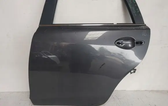 Mazda 6 Rear door