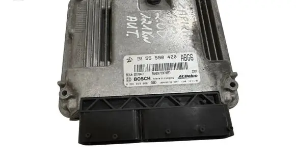 Opel Zafira C Engine control unit/module 55590420 55579447 0281019088