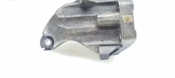 Mercedes-Benz E W212 Engine mounting bracket A6512230004