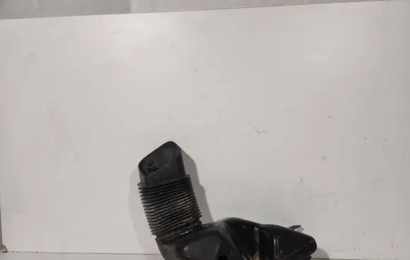 Audi A8 S8 D2 4D Air intake duct part 4D0903423