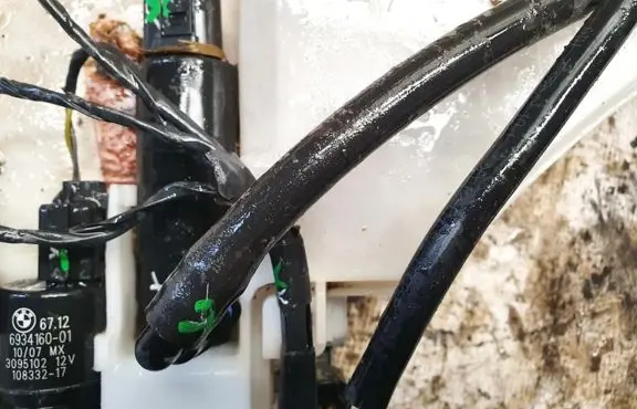 BMW X5 E70 Windscreen/windshield washer pump