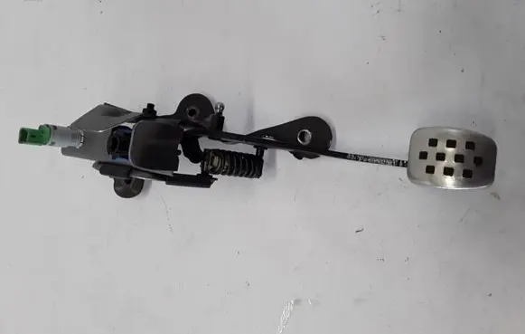 Clutch pedal