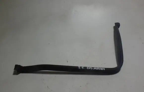 BMW 5 E39 Engine compartment rubber