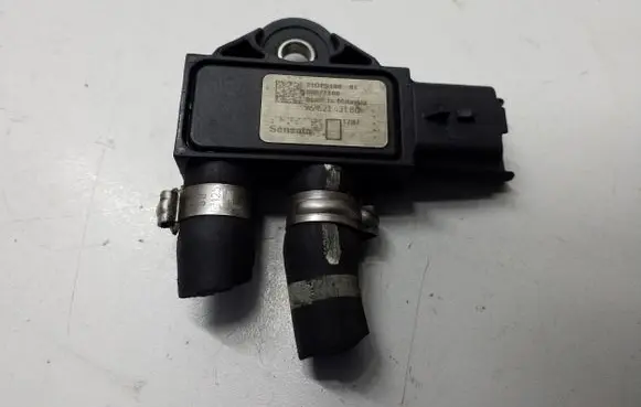 Citroen C4 I Picasso Exhaust gas pressure sensor 9662143180