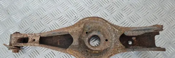 Suzuki Grand Vitara II Rear control arm