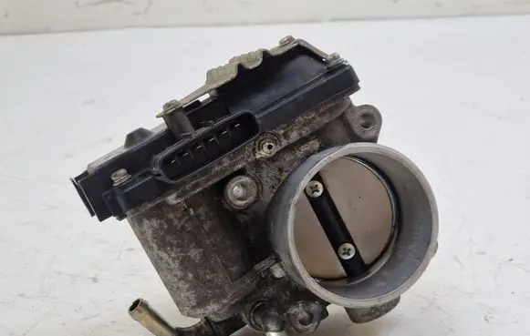 Mitsubishi Outlander Throttle valve