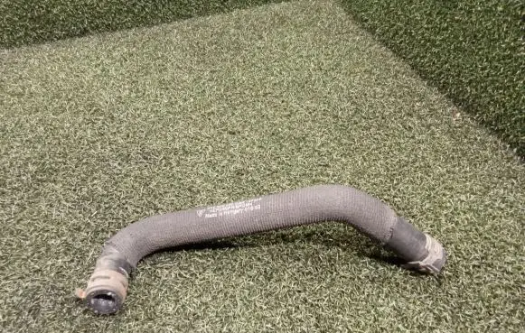 Porsche Cayenne (9Y0 9Y3) Engine coolant pipe/hose 9Y0820454 9Y0820454KA