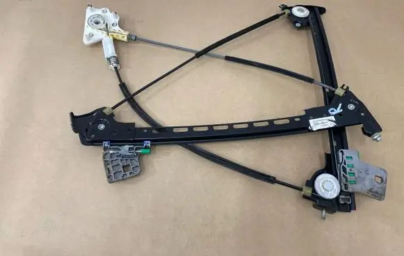 Mercedes-Benz CL C216 Front door electric window regulator A2167200246