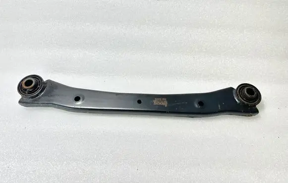 Hyundai i40 Rear suspension control arm