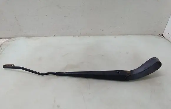 Volvo XC70 Windshield/front glass wiper blade 