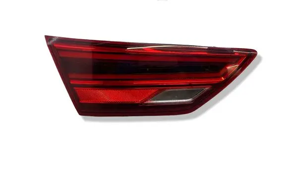 Seat Leon (5F) Tailgate rear/tail lights 90117652 90T176523TRL