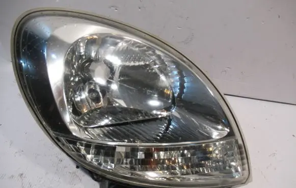Renault Kangoo I Headlight/headlamp 8200236591