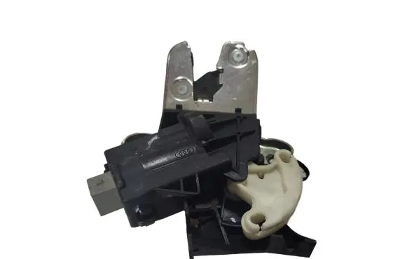 Audi A4 S4 B8 8K Tailgate/trunk/boot lock/catch/latch 4F5827505