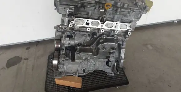 Toyota Auris E180 Engine