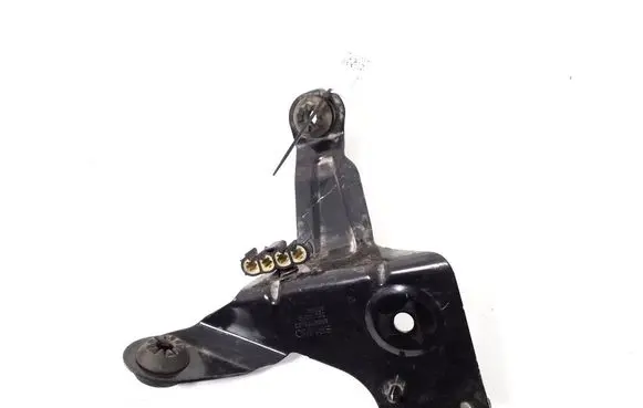 Volvo XC40 ABS pump bracket 32214379