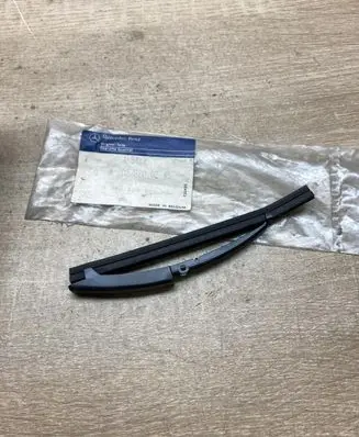 Mercedes-Benz C W202 Headlight wiper arm A2028200245