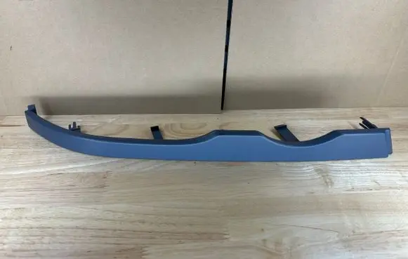 BMW M3 Under headlight/headlamp trim 51138208680 51138208678