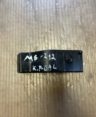 Mercedes-Benz E W212 Other dashboard part A2126930038