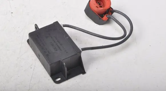 Lancia Lybra Xenon control unit/module 1307329057