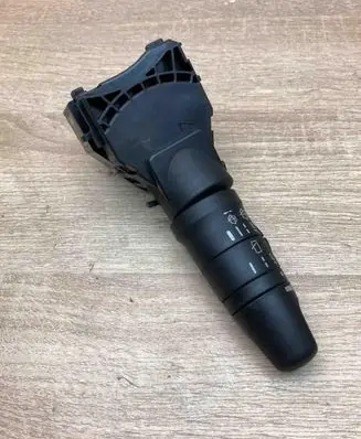 Nissan Almera N16 Wiper turn signal indicator stalk/switch 25260AV615